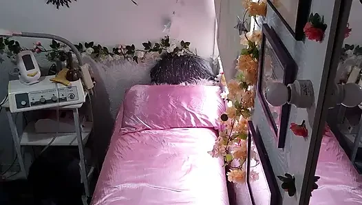 Kocama masaj yaptıracağımı söyledim, sadece masajçının erkek olduğunu söylemedim