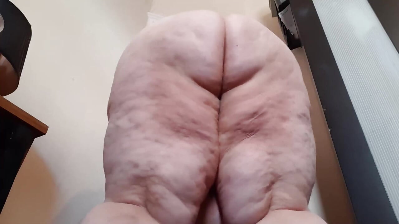 Your Naked giant goddess