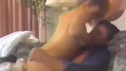 Masturbation und hardcore-action von diesem retro-paar