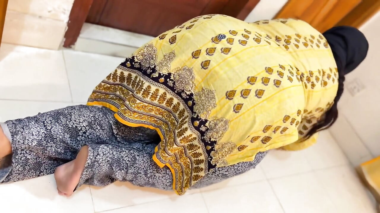 Hôn nhân Al'ab Dhat Almuakhrat Alkabirat Walshawniat Ealiqat Taht Alsarir Walan Turid Mumarasat Aljins