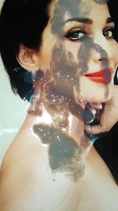 Flora saini desi milf cumtribute quick shot on face