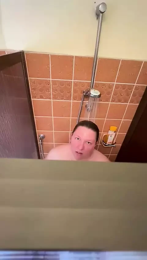 Stepson ist filming me