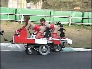 Japon esaret - ve fışkırtma! - robot yarışı
