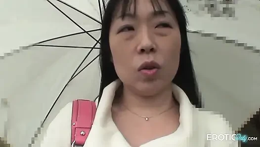 Meine behaarte asiatische JAV-stiefmutter wird unzensiert gefickt