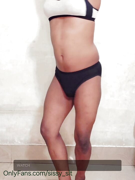 Pakistani Kinner Hijda Sexy Baked Dance