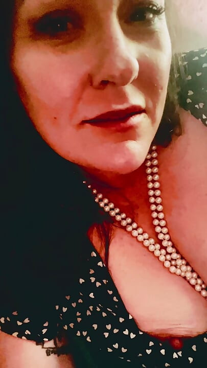 Hotwife Confession: Teasing My Cuck with BBC Fantasies