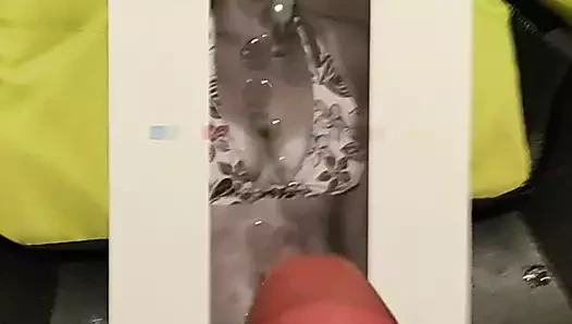 Sahne99'a saygı duruşu