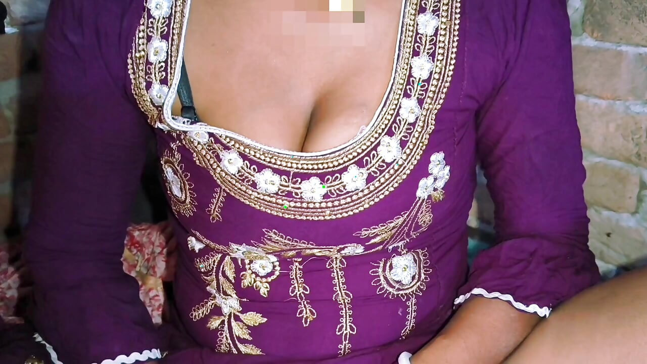 Suit salwar me meri biwi chut me ungli kar ke pani nikal di xxx sex hindi viral videos desi aunty hard doggy style sexy devar bhabhi sex