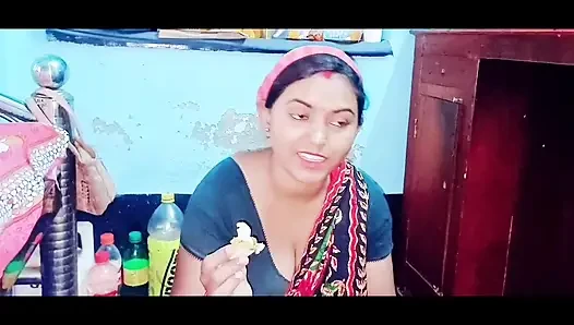Indische desi-stiefschwester muschi in hindi-audio gefickt