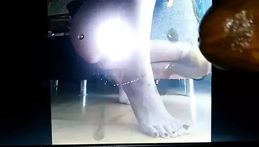Seksi geman olgun ayaklar