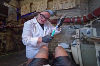 The Weird Dentist VR