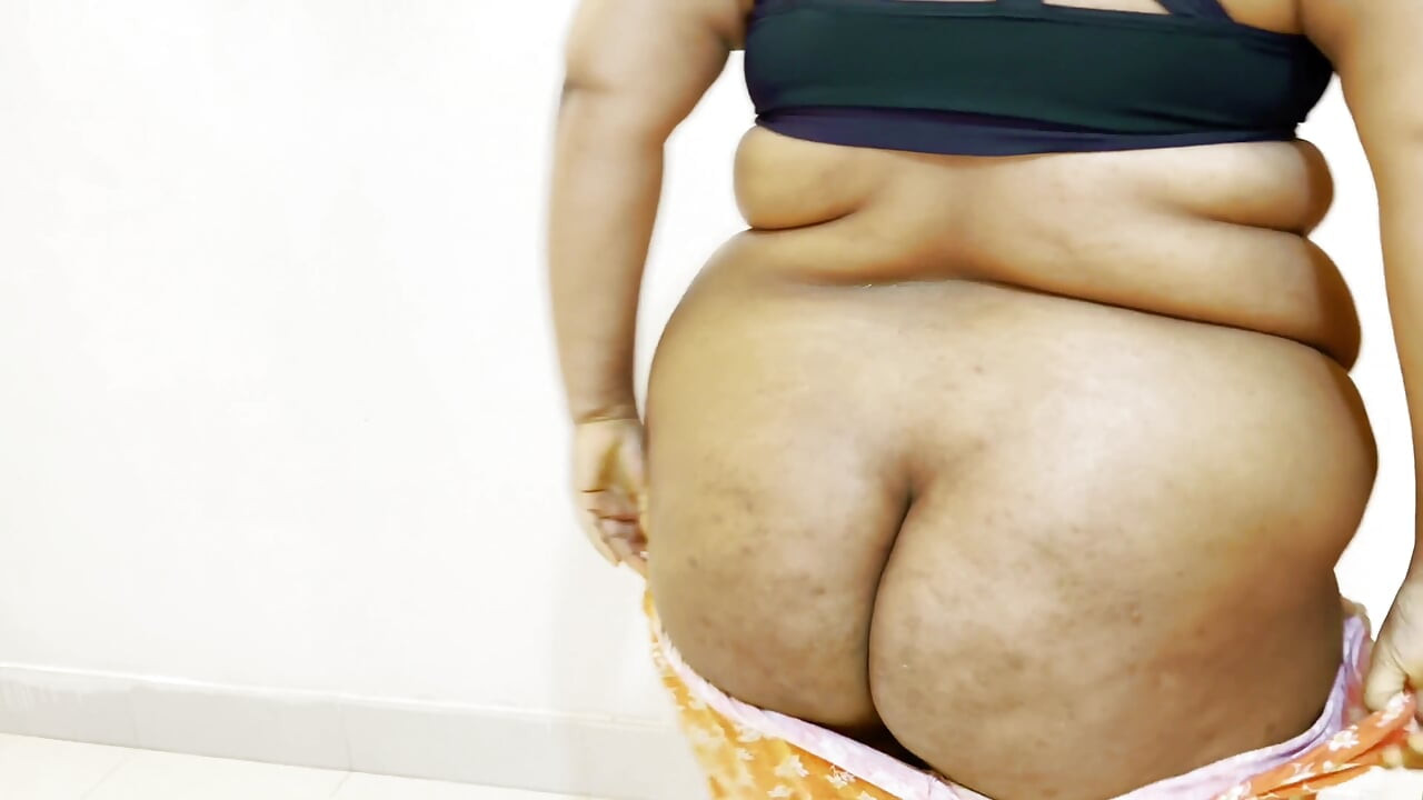 Tante tamil desi ngentot sama orang asing