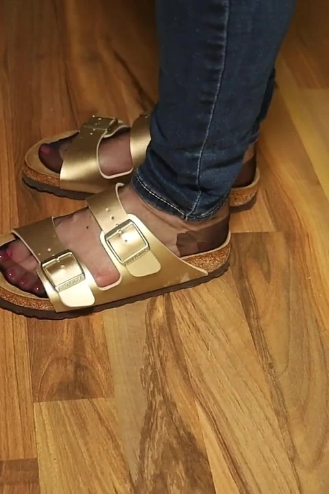 Nylons & Tight Jeans - Dangling in Classic Sandals