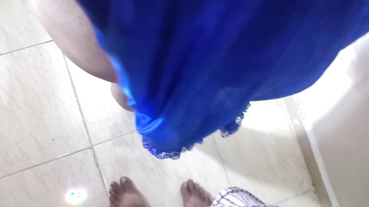 Bini Saudia berpantat besar dengan zakar keras hitam