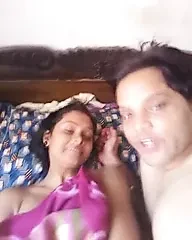 Indian desi chudai,gf Ghar Bula Kar choda,gf ki pahli chudai