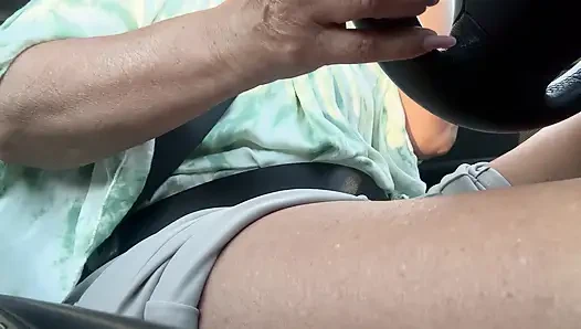Seksi evli kadın sabah işe gidiyor