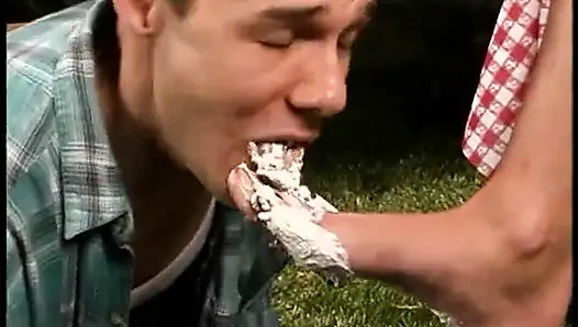 Çıplak ayaklı gizli film Lauren Phoenix'ten film akışı