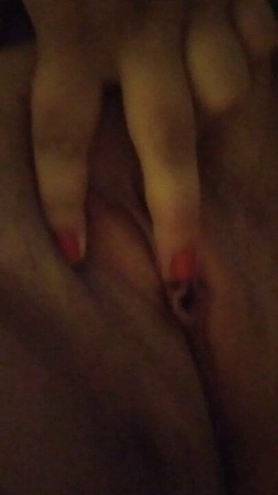 Hot wife wants girl to lick her pussy