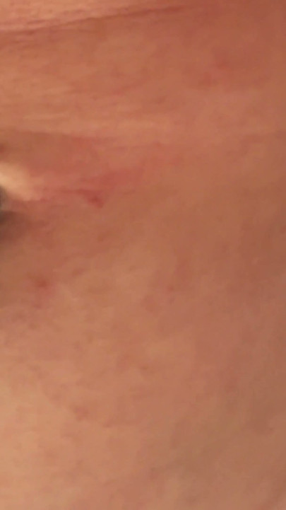 POV Brincando com o Piercing do Umbigo