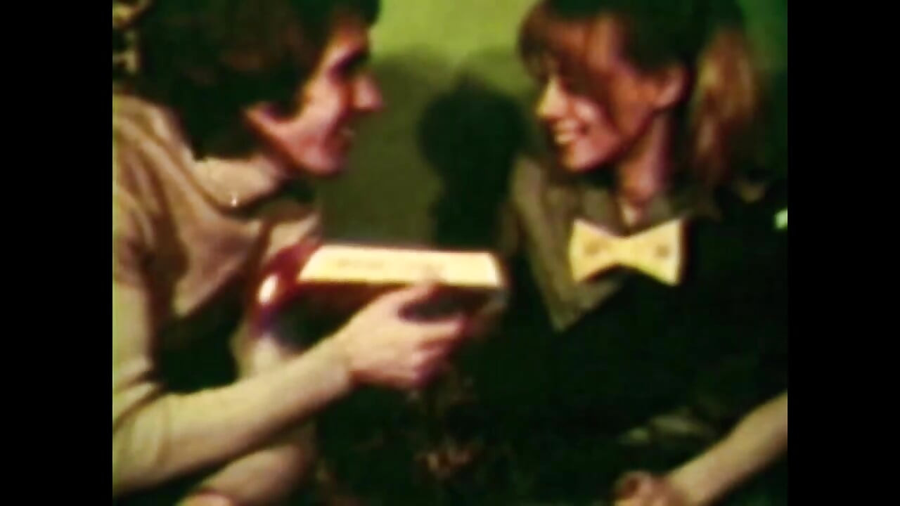 Intenso relacionamento a três