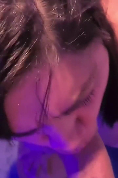 Marido Feliz: Fico De Pau Duro Vendo Minha Puta Se Exibir Na Internet!