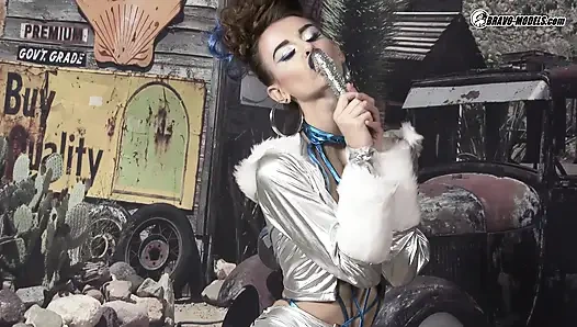 422 - Adelle Unicorn