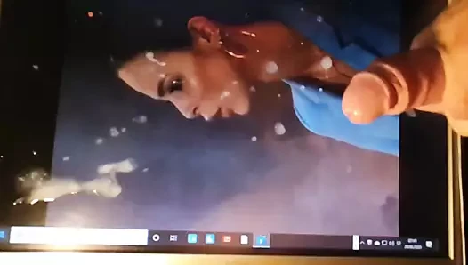 Lena seksi ayaklar yavaş inliyor