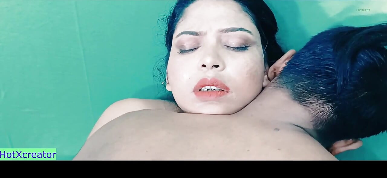 Người mẫu xinh đẹp Ấn Độ bị giám đốc đụ trước ống kính! Người mẫu Ấn Độ làm tình lan truyền
