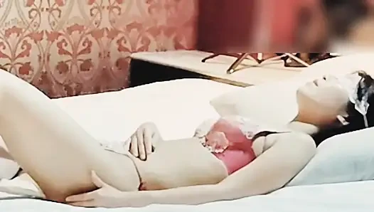 Semok dengan pakaian dalam merah muncrat dengan vibrator dan colok memek. Home made - fotografi pribadi amatir kawasaki jk