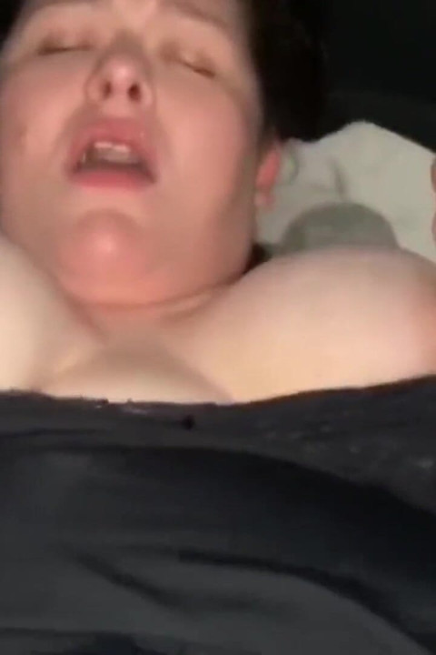 YoungEnglishBBW Chupando BBC Nata4sex, bunda ao ar livre para buceta gritando orgasmo