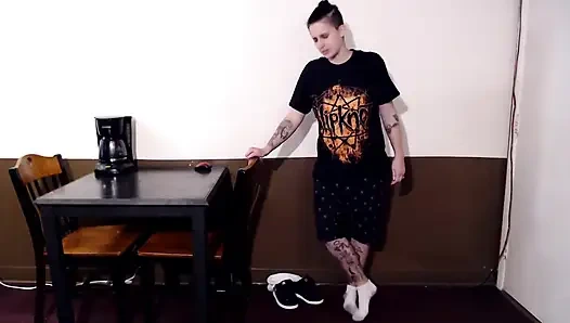 Dua wanita memiliki atlet gatal kaki