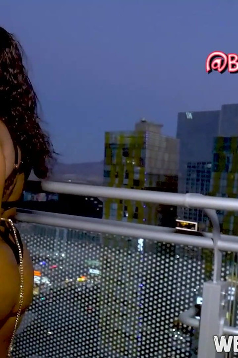 Busty Ebony Teen Taking Dick From Bones Montana