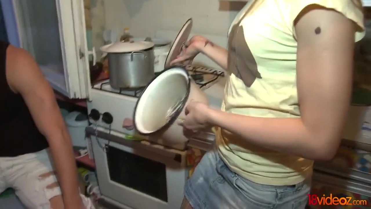 18 Videoz - Got fired? Sell your GF and buy food!