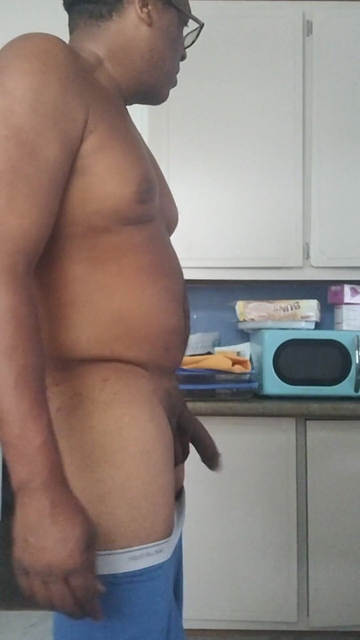 Mitchell Clayton aka Mr Majic aka Chef Clayton aka Humble Legend delivering a refill of some genuine nut milk. | Clip 1