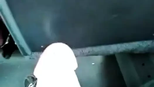 Donne sedetevi otobüs e ...