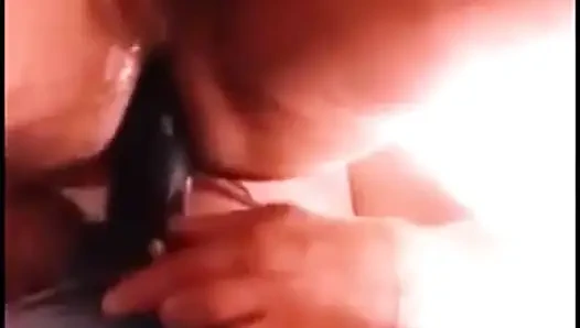 Tief in meinen arsch gefickt. Strapon