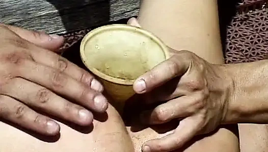 Sidik bağımlısı Fransız sürtük tenis kortunda grup sekste sikiliyor