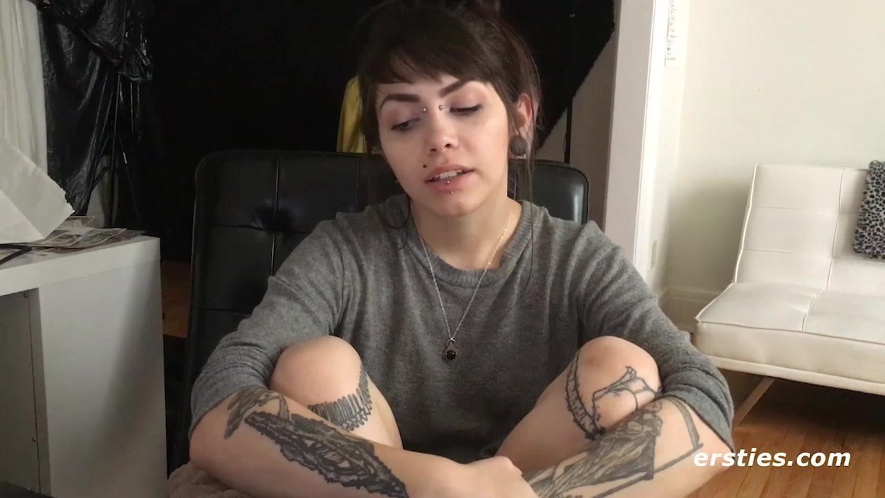All Natural Sloan Works that Hairy Pussy