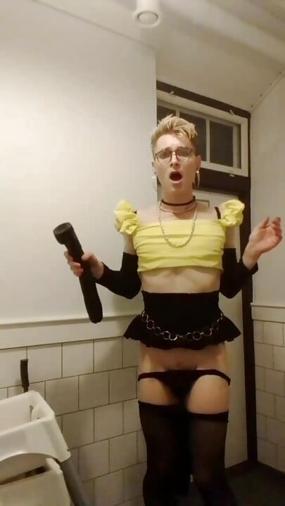 Hot Sissy Fag Whiteboi Jes offentlig BBC Dildo