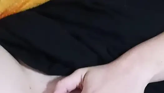 Beutyfull evli kadın koca zenci yarağı tarafından sikiliyor