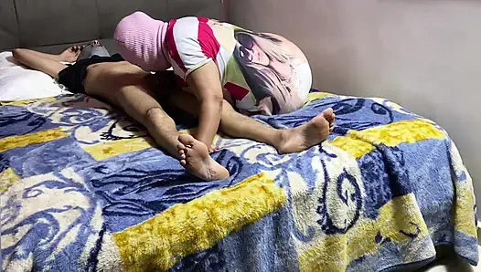 Madam Marwa ve büyük yarak mısırlı