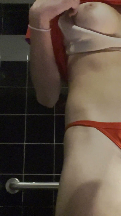 Waitress Makes Herself Cum In Restaurant Bathroom | Clip 2