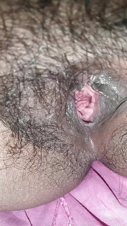 Bhabhi ko peticoat me dekha