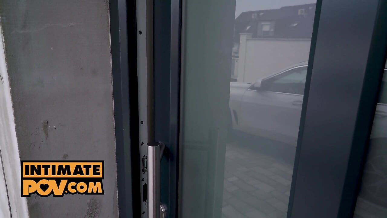 Твоя ідеальна пизда і дупа трахаються вчотирьох з Веронікою Ліл, Анастасією Брокелін і Моною Блю