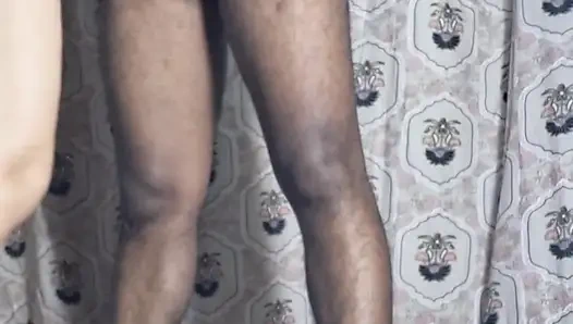 Sweetsex2001i was mopping the house, I was on the boss and my back was hurting a lot, sir, it felt very good now.