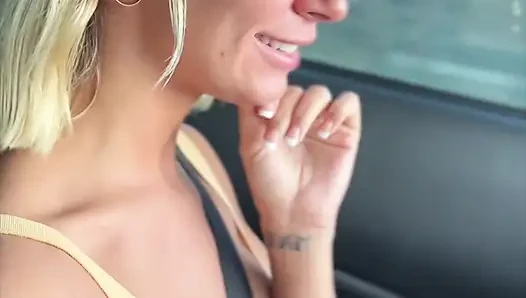 Schieß deinen Schuss mit Chloe und Kira