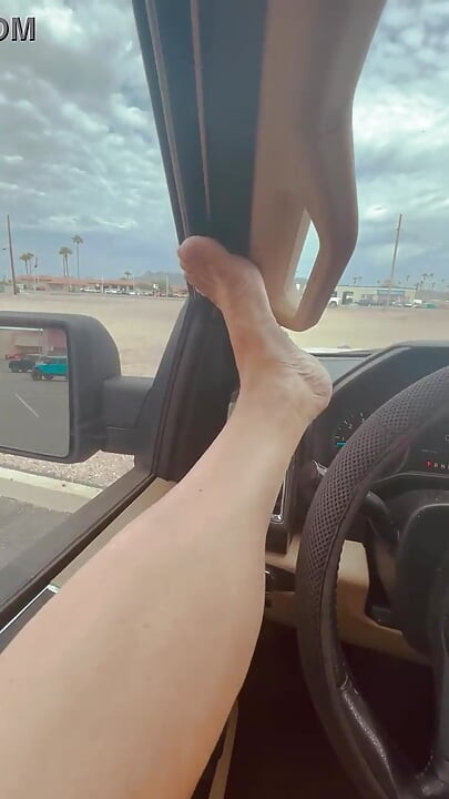 Hot Edging in Public