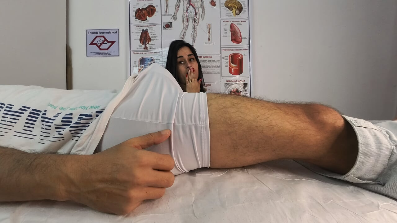 Oops... I got a hardon in front of the nurse