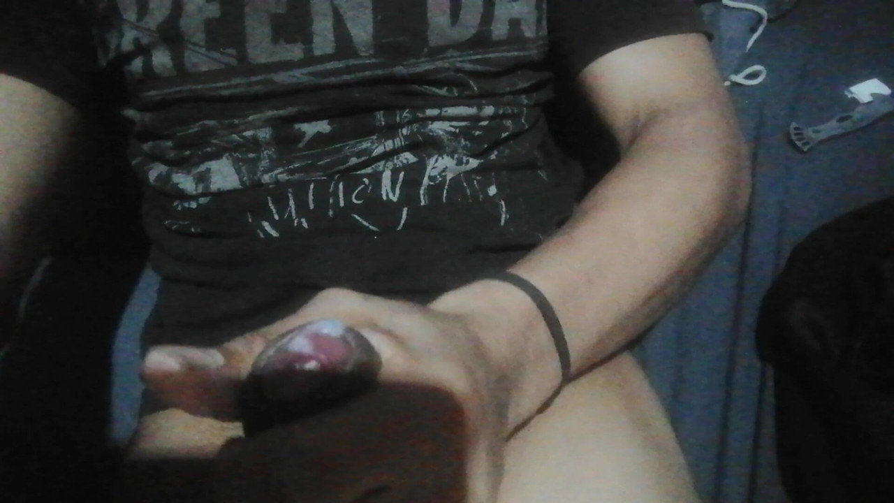 Main sama kontol ngacengku