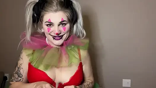 Trashiger clown verschweigt auf pizza zum mitnehmen